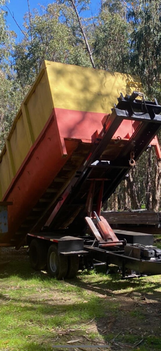 Images Golden Gate Dumpster