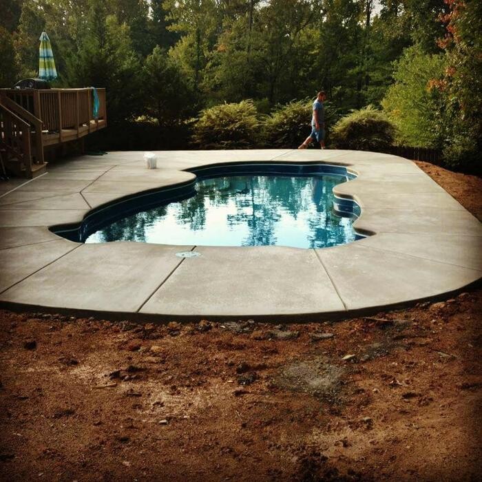 Images Oasis Pool & Spa