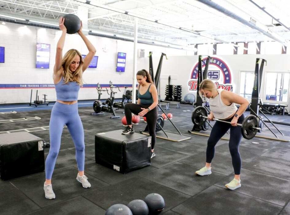 Images F45 Training Lincoln Park North