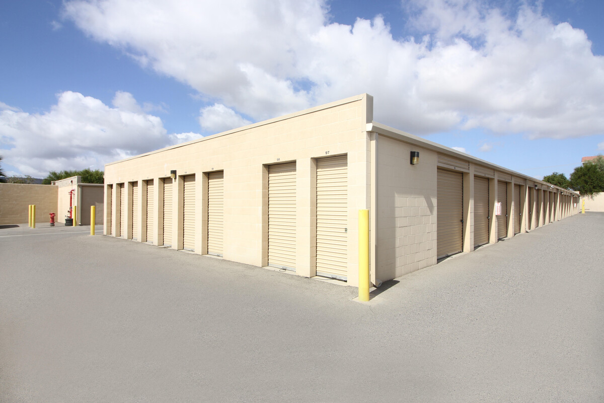 Images Guava Street Self Storage