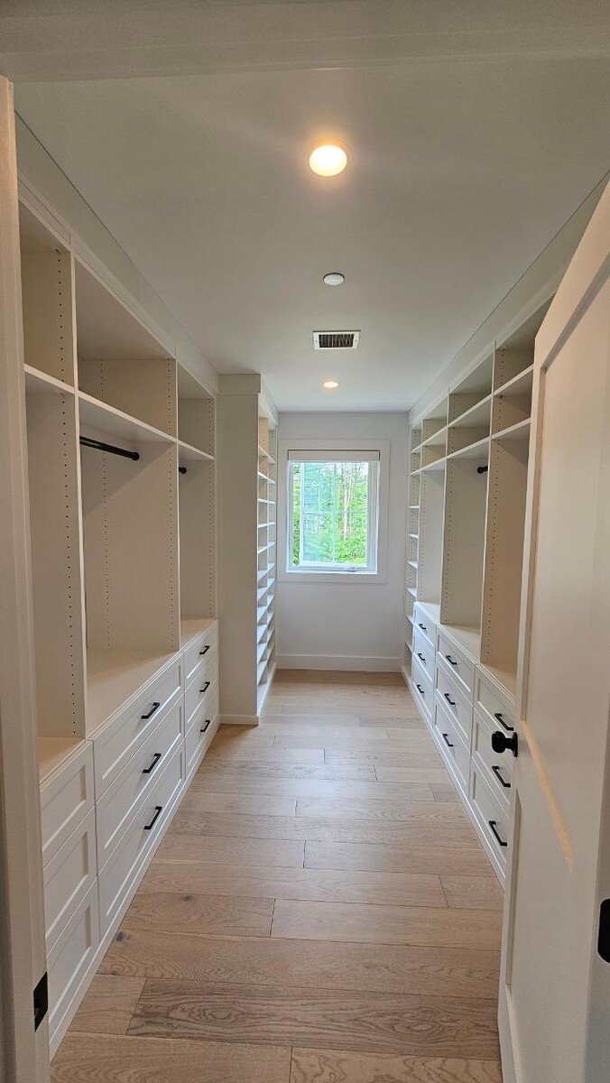Images Custom Closets of Maine