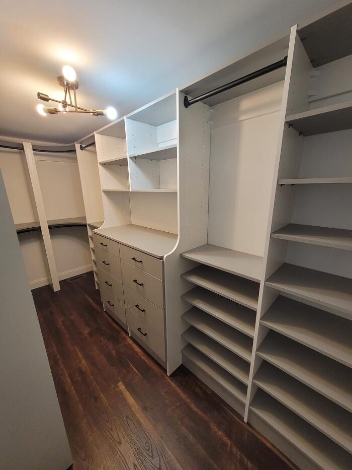 Images Custom Closets of Maine