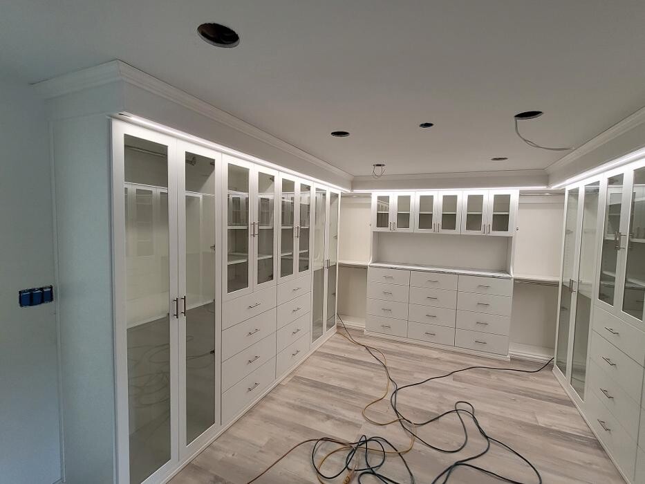 Images Custom Closets of Maine