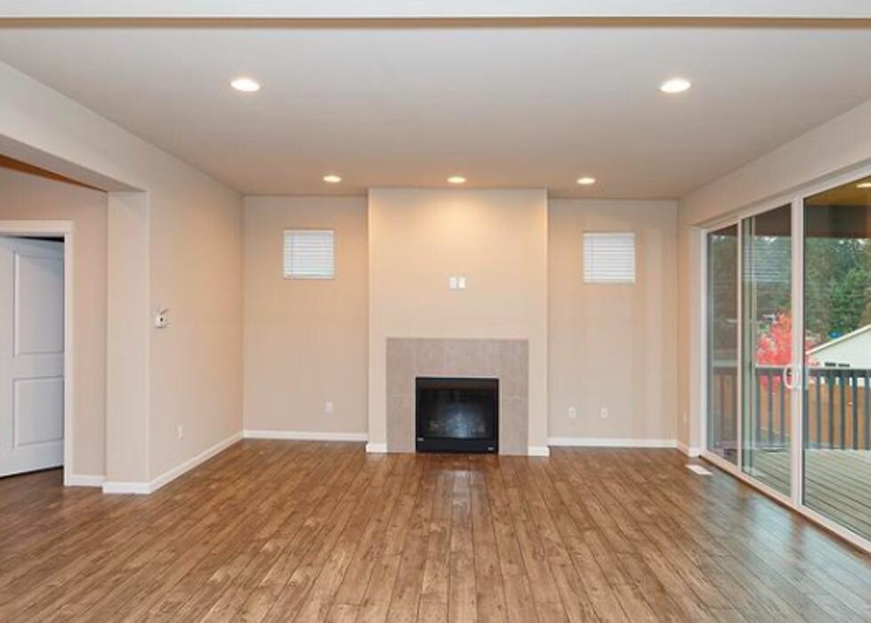 Images RE/MAX Honors - Real Estate Agents in Puyallup, Washington