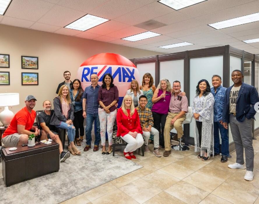Images RE/MAX Honors - Real Estate Agents in Puyallup, Washington