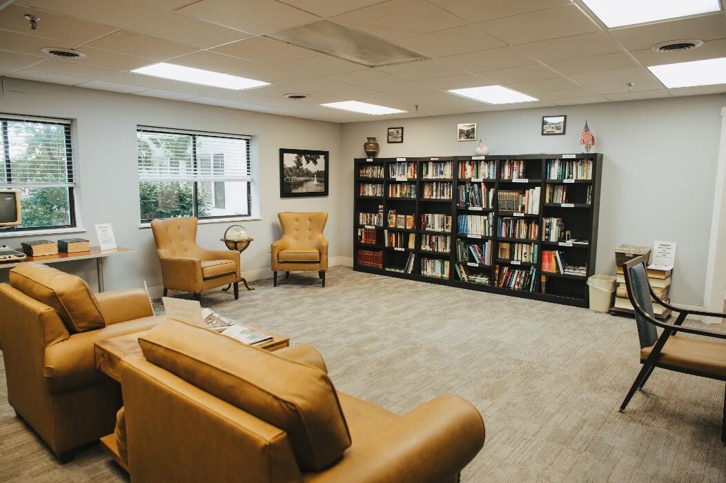 Images Majestic Care of Carmel Assisted & Independent Living