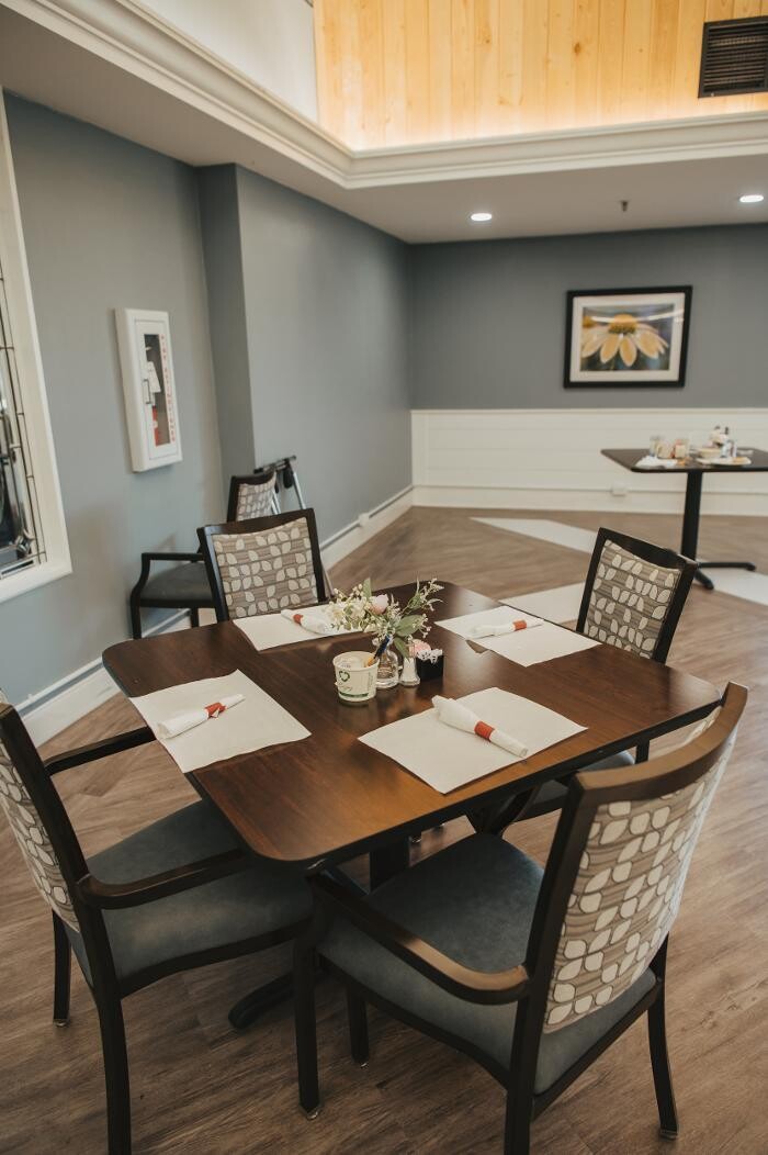 Images Majestic Care of Carmel Assisted & Independent Living