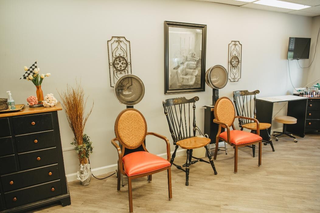 Images Majestic Care of Carmel Assisted & Independent Living