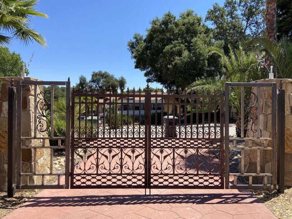 Images ROVALL WELDING AND FABRICATION