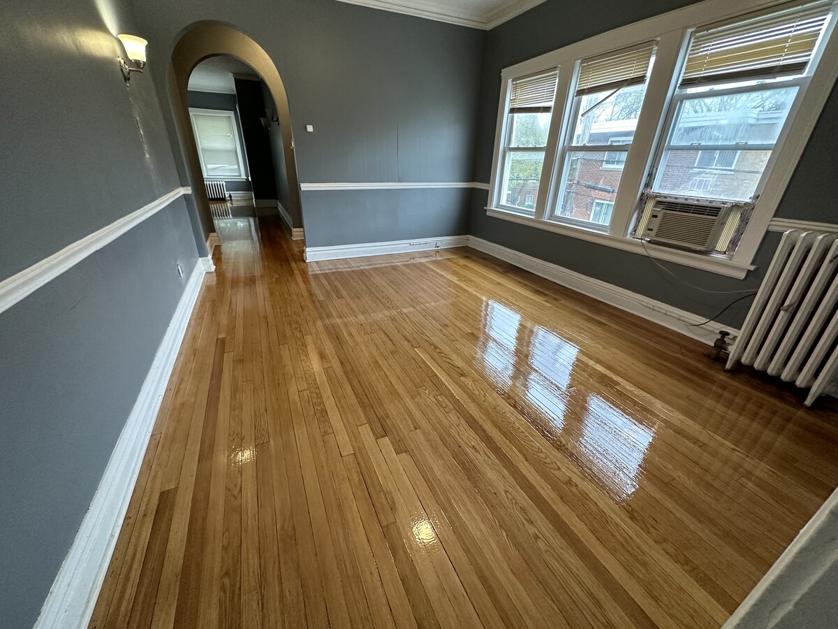 Cristian Maxin Flooring Logo