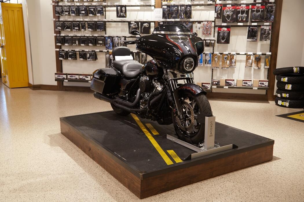 Images J&P Cycles