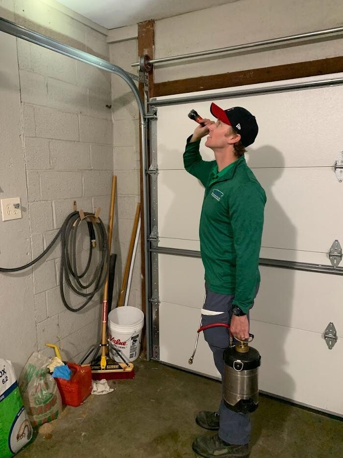 Images Teacher's Spraying Service