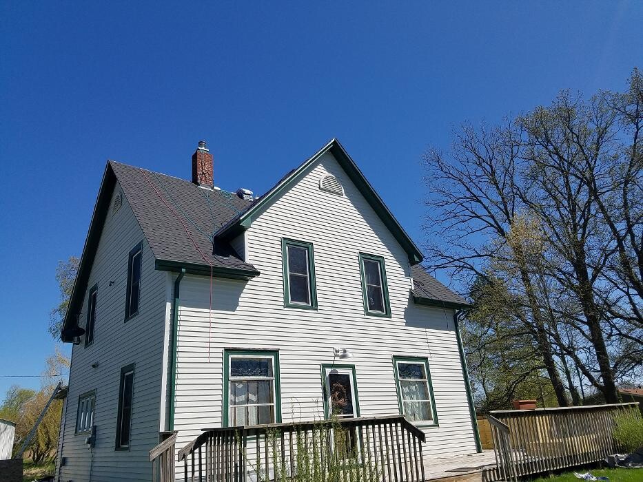 Images Ascension Roofing & Siding