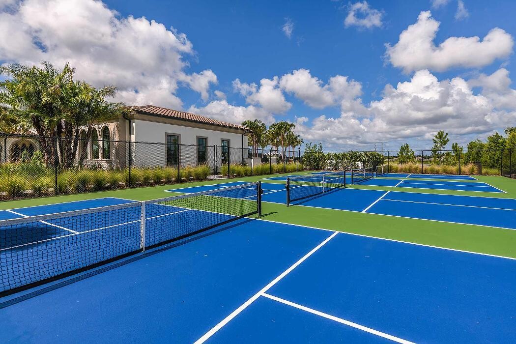 Images Aria by Neal Signature Homes