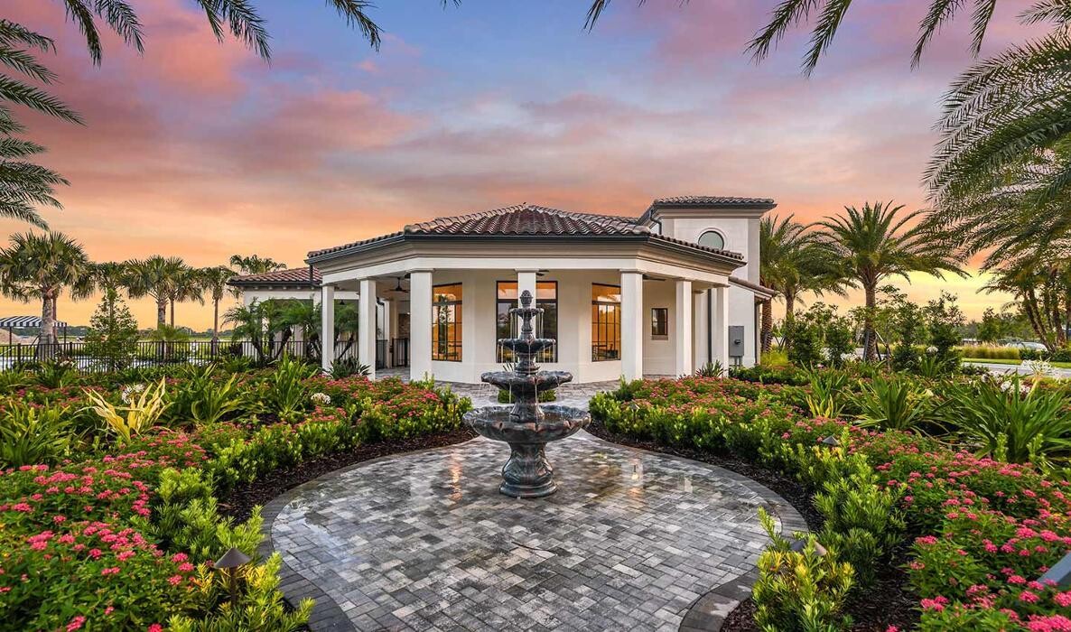 Images Aria by Neal Signature Homes