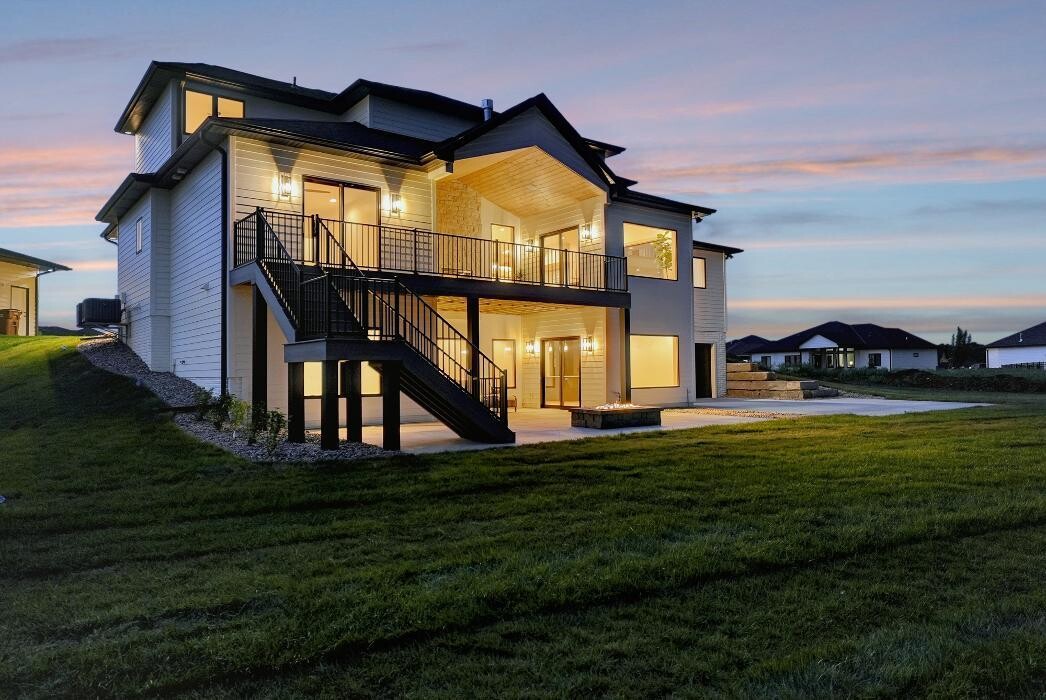 Images RED Custom Homes