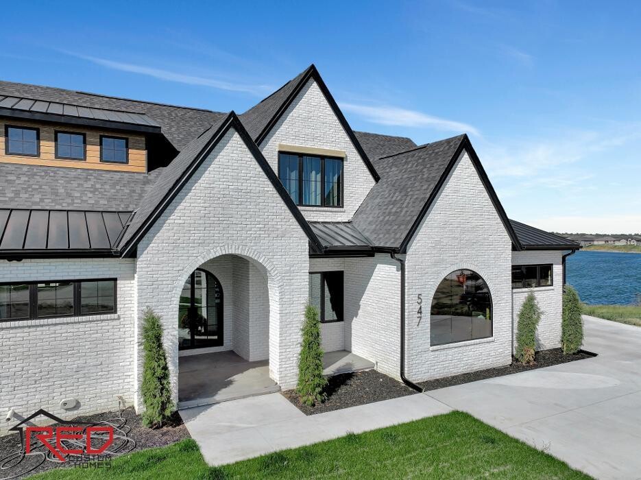 Images RED Custom Homes