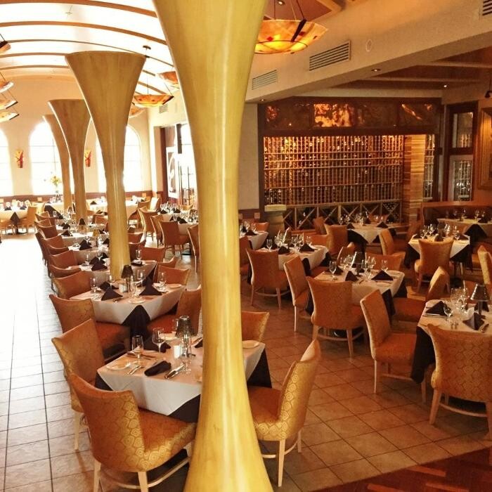 Images Eddie Merlot's