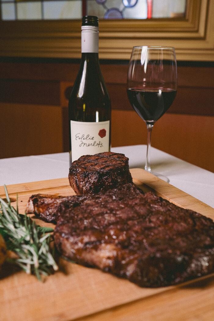 Images Eddie Merlot's