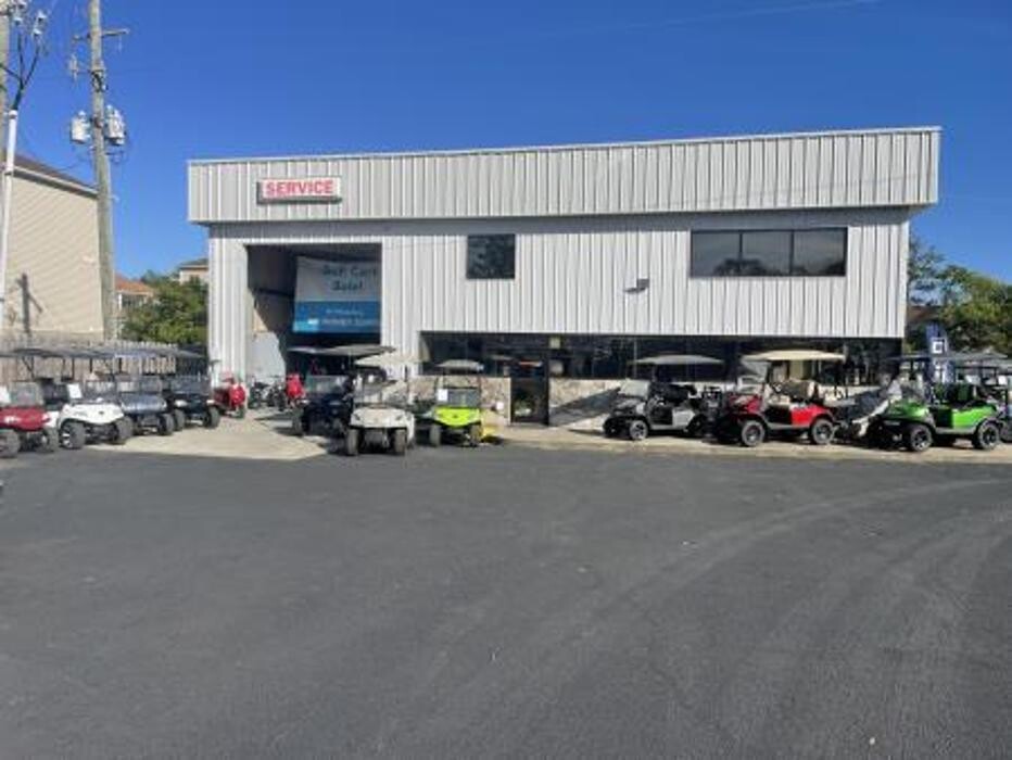 Images Revel 42 Golf Carts - Wilmington