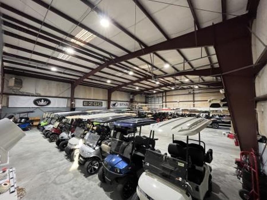 Images Revel 42 Golf Carts - Wilmington