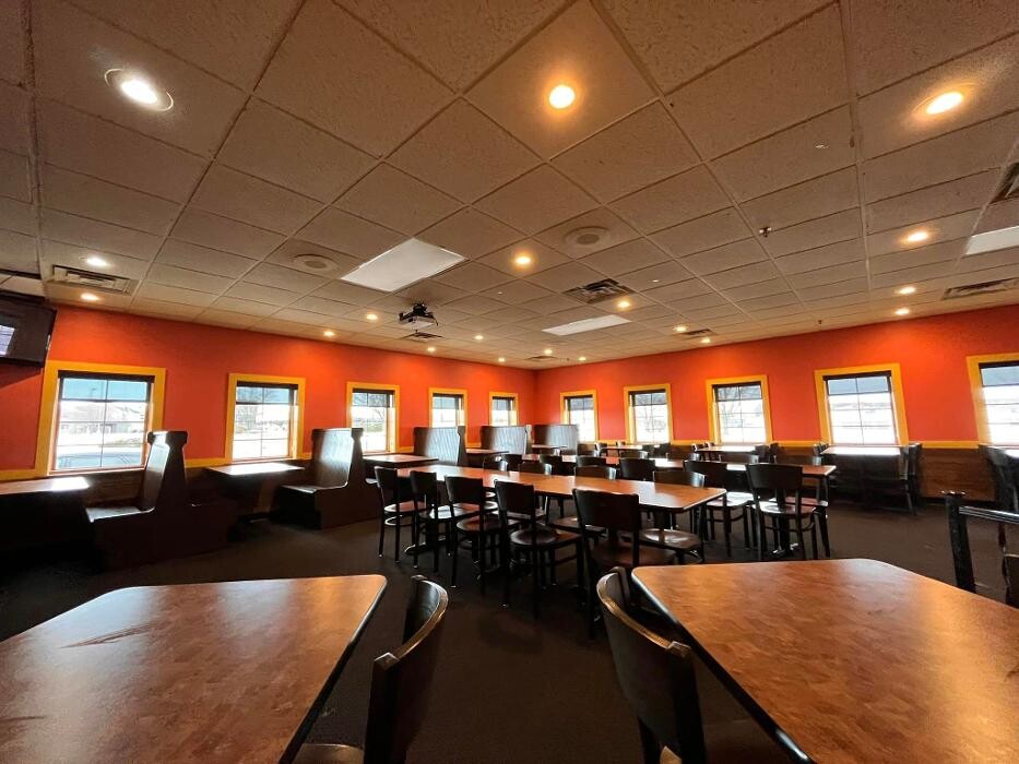 Images Happy Joe's Pizza & Jungle Bungle - W. 50th
