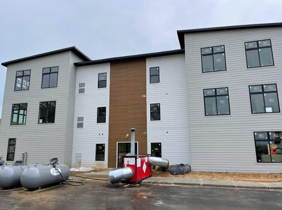 Images FOREVER Exteriors