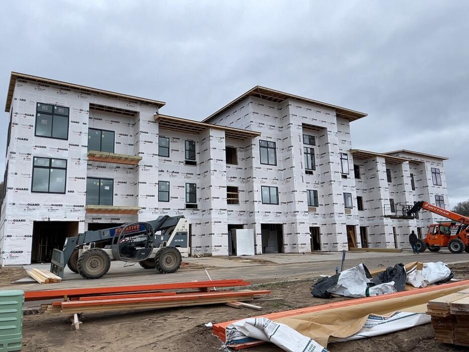 Images FOREVER Exteriors