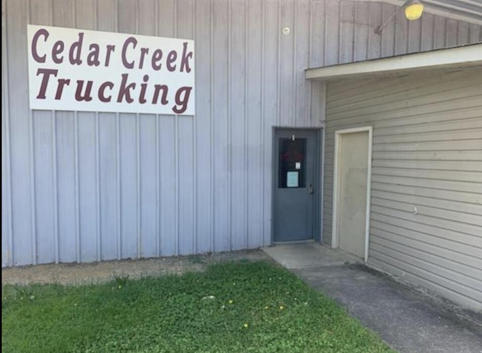 Images Cedar Creek Trucking