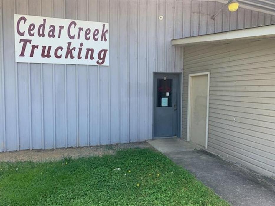 Images Cedar Creek Trucking