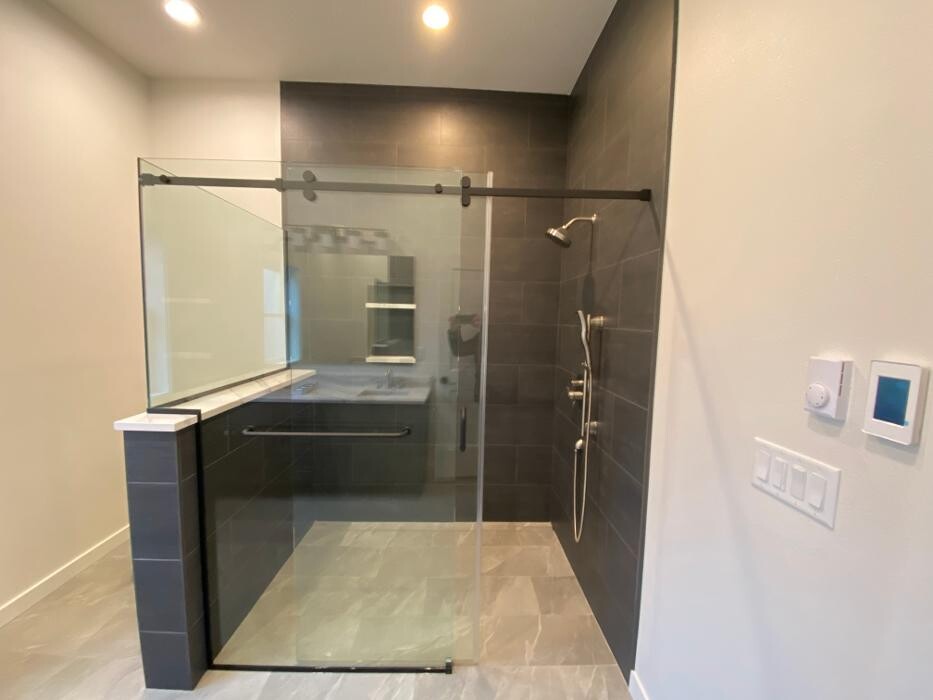 Images PHD Construction Co. LLC