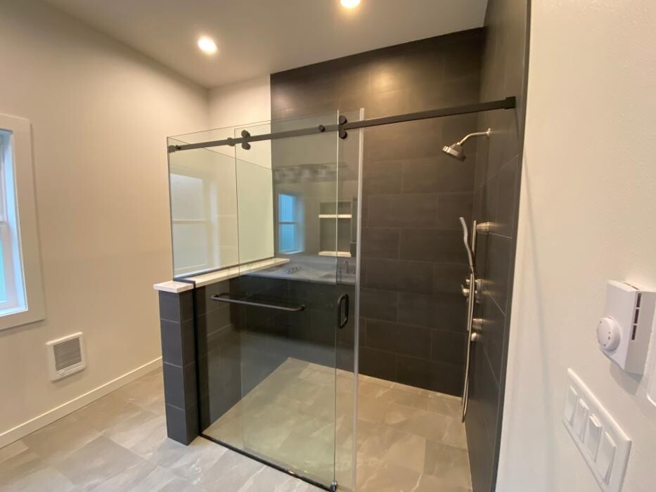 Images PHD Construction Co. LLC
