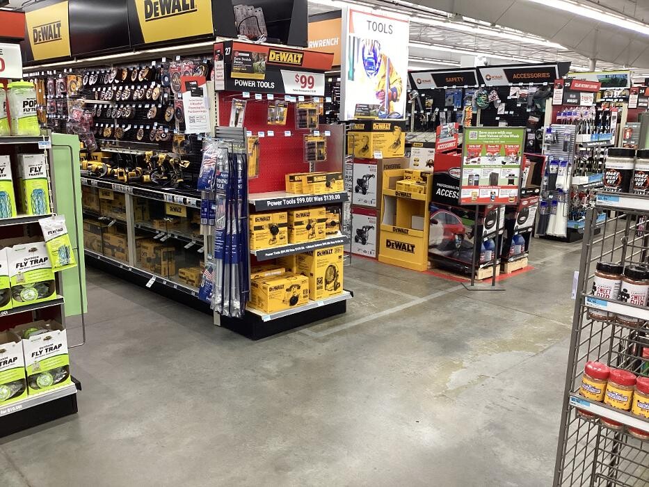 Images Tractor Supply Co.