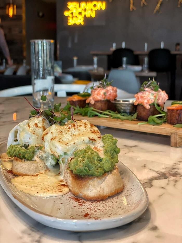 Images Reunion Ktchn Bar