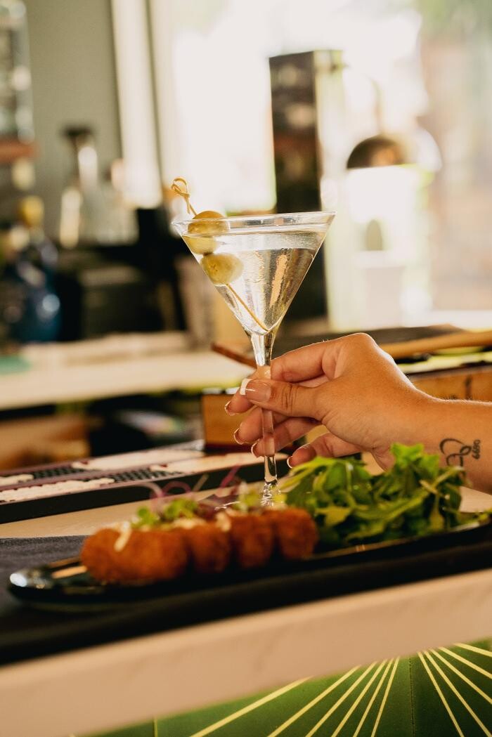 Images Reunion Ktchn Bar