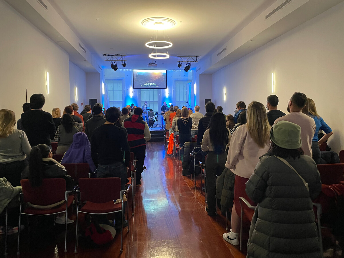 Images River NYC Church
