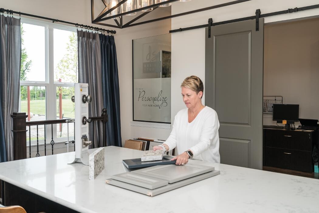 Images Fischer Homes | St. Louis Design Studio