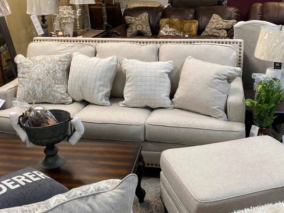 Images Spiller Furniture Co