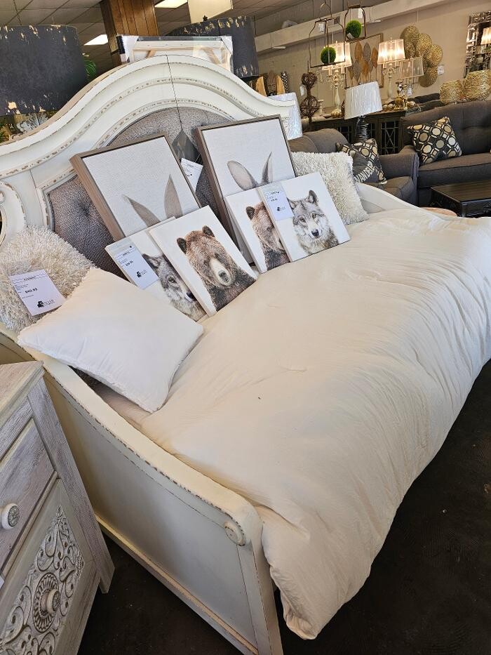 Images Spiller Furniture Co