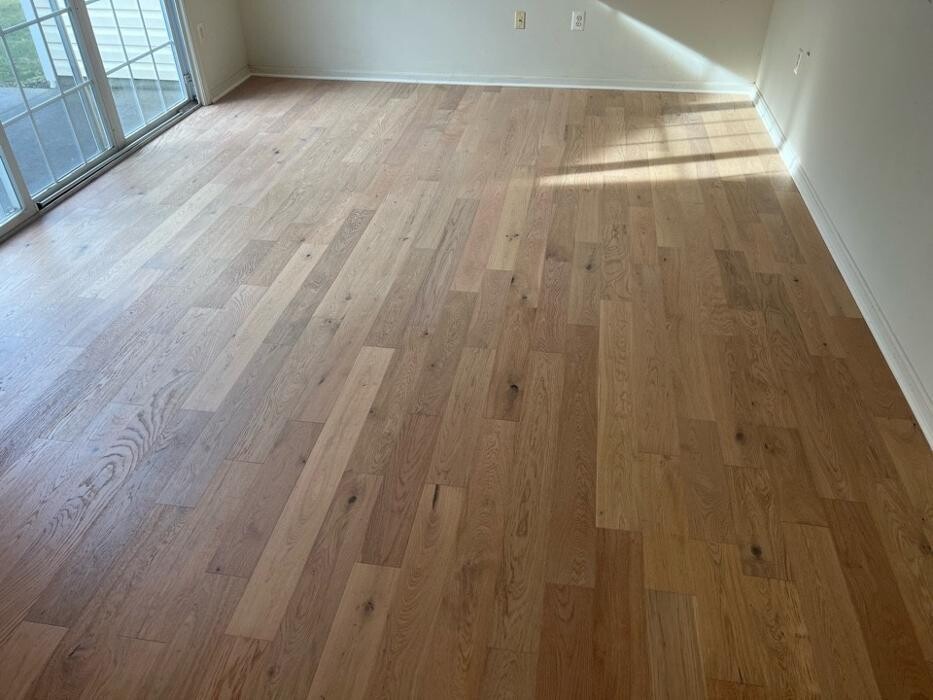 Images SMART Carpet and Flooring