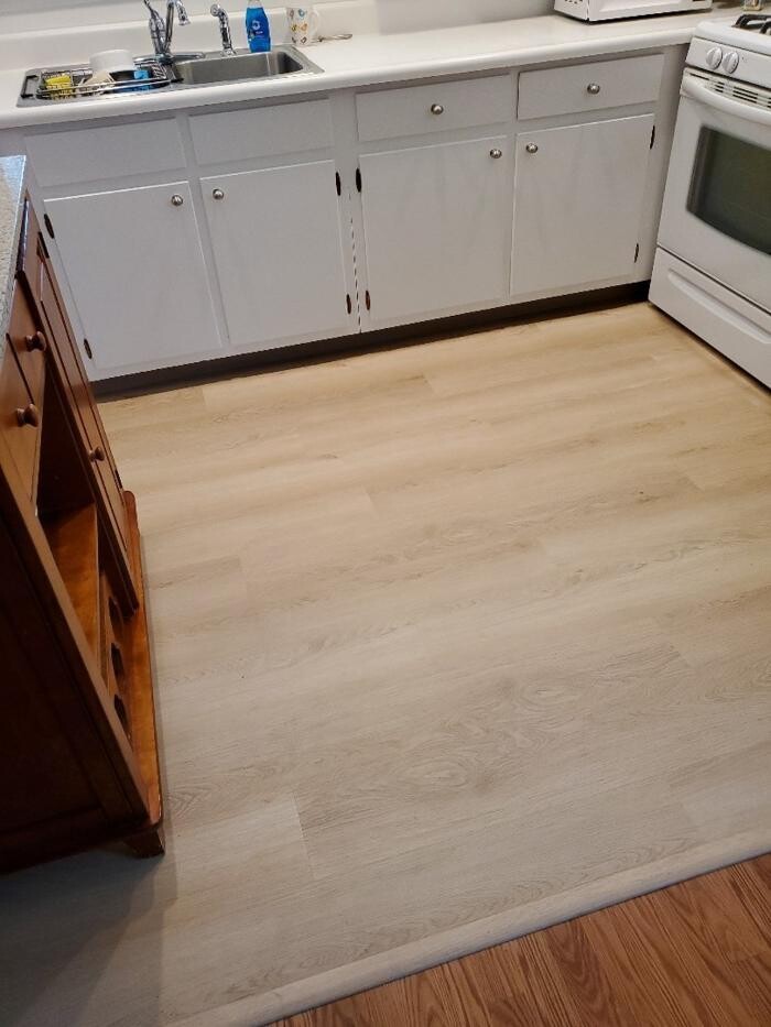 Images SMART Carpet and Flooring