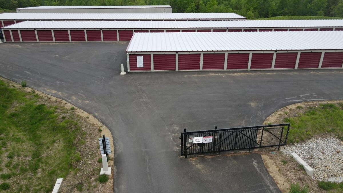 Images 603 Storage - Pittsfield