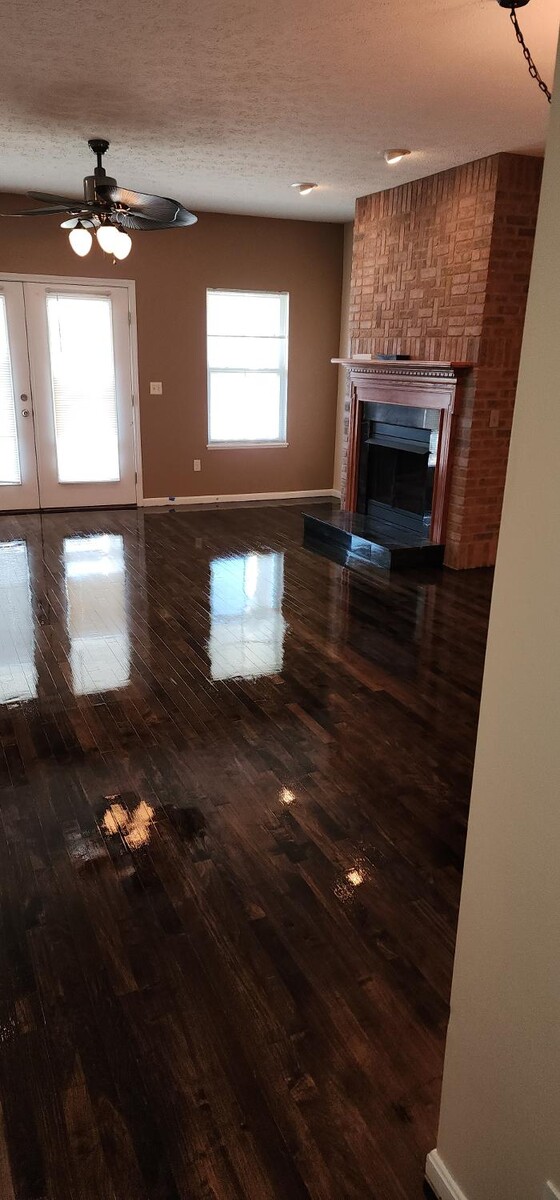 Images PG Hardwood Floor Refinishing LLC