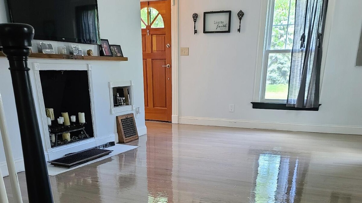 Images PG Hardwood Floor Refinishing LLC
