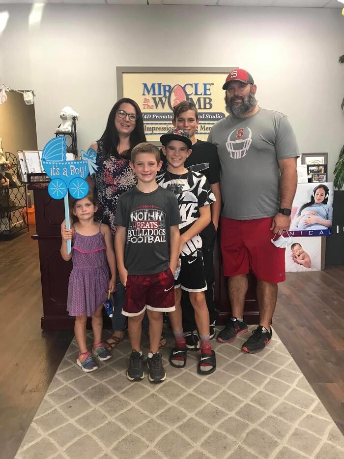 Images Miracle in the Womb