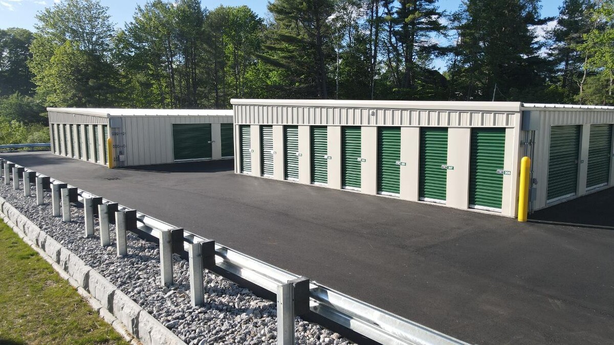 Images 603 Storage - Belmont