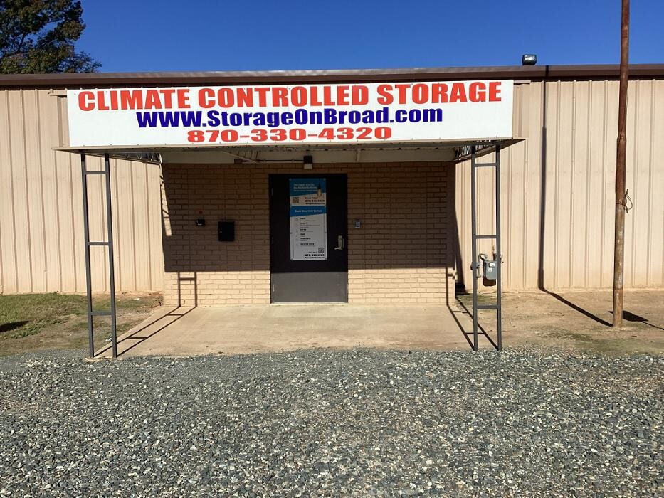 Images Storage on Broad