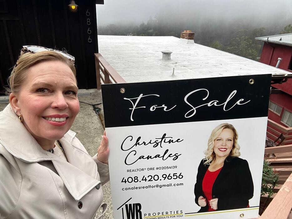 Images Christine Canales, REALTOR | WR Properties