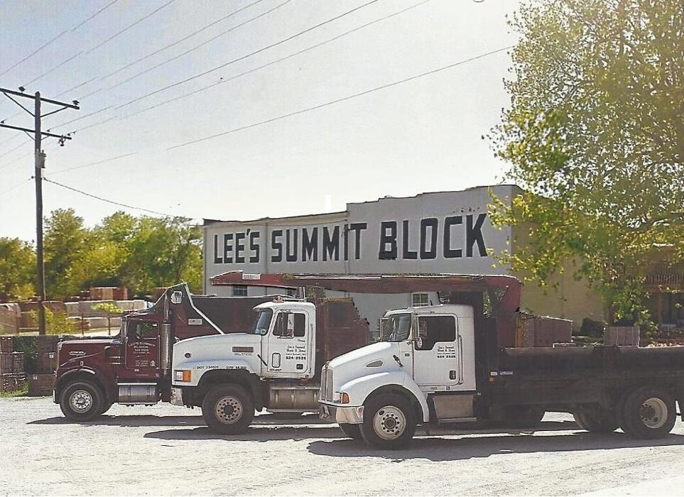 Images Lee's Summit Block and Stone
