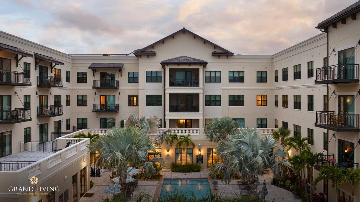 Images Grand Living at Wellen Park